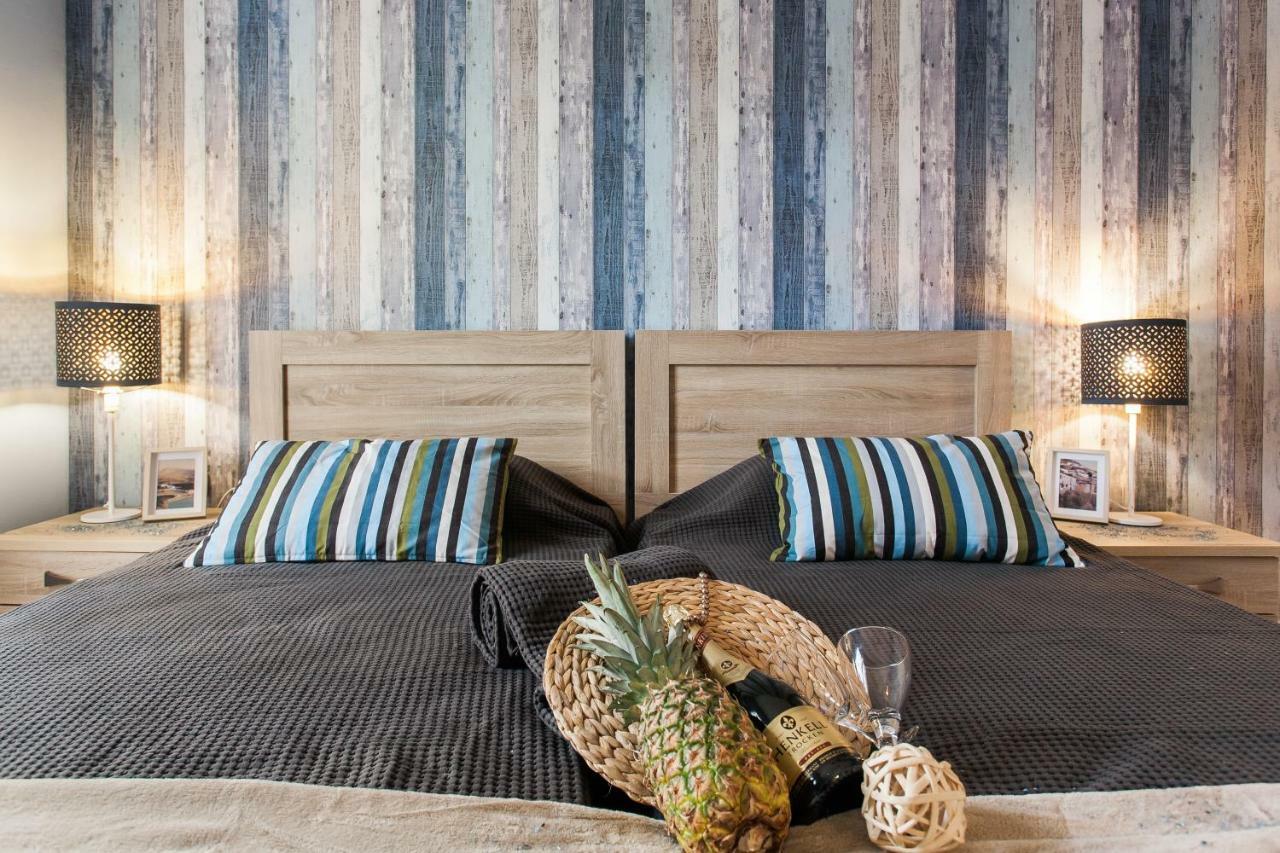 Central, Quiet, Cozy, Very Clean Private Apartment Close To Acropolis Athen Eksteriør bilde