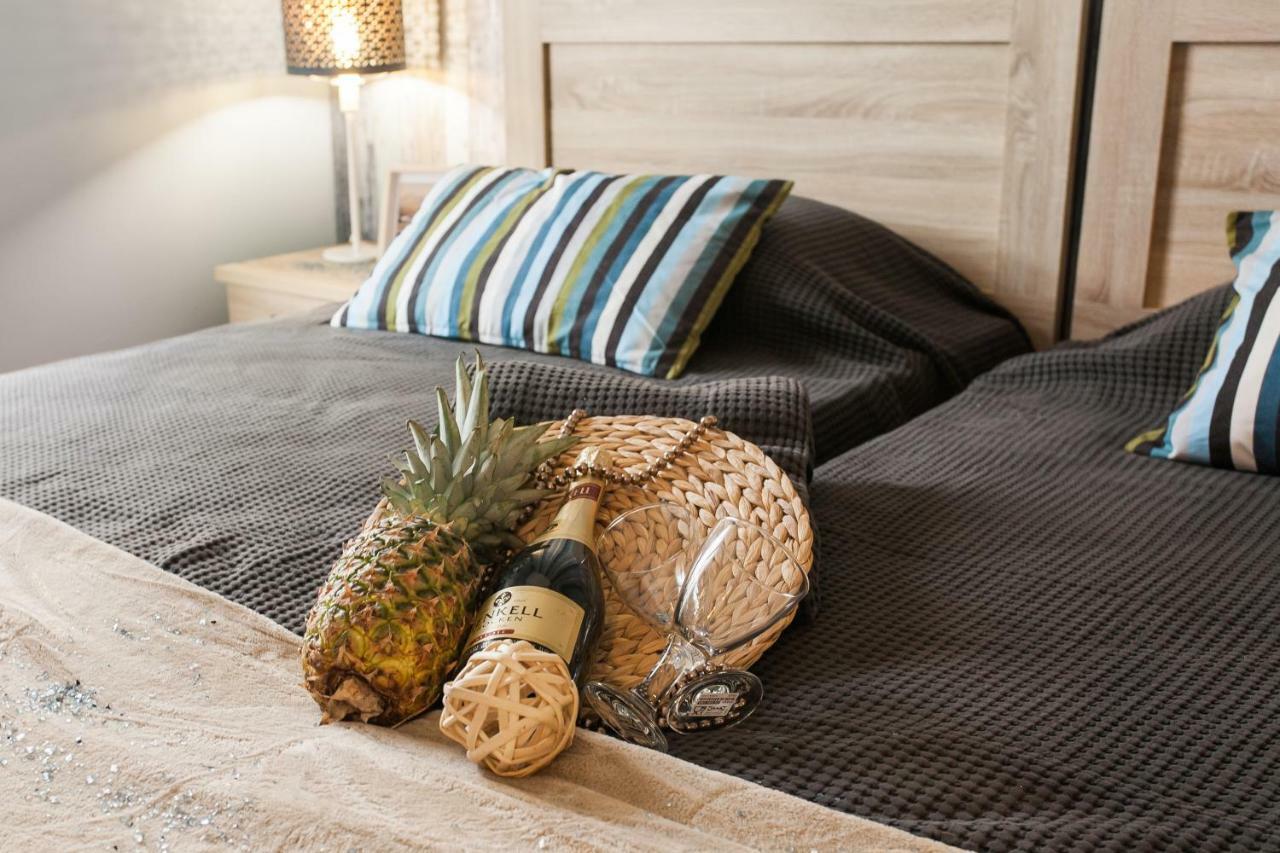 Central, Quiet, Cozy, Very Clean Private Apartment Close To Acropolis Athen Eksteriør bilde