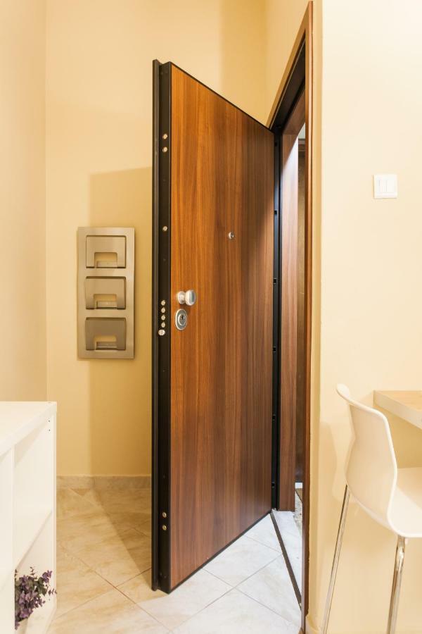 Central, Quiet, Cozy, Very Clean Private Apartment Close To Acropolis Athen Eksteriør bilde